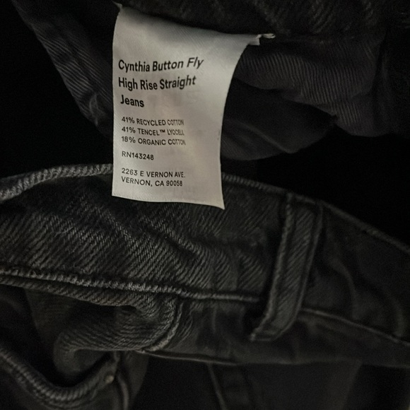 Reformation Cynthia Button Fly High Rise Straight Jeans Black Size 24 - Picture 9 of 9